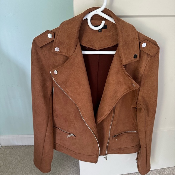 Brown Suede Women's moto Jacket - Picture 3 of 4